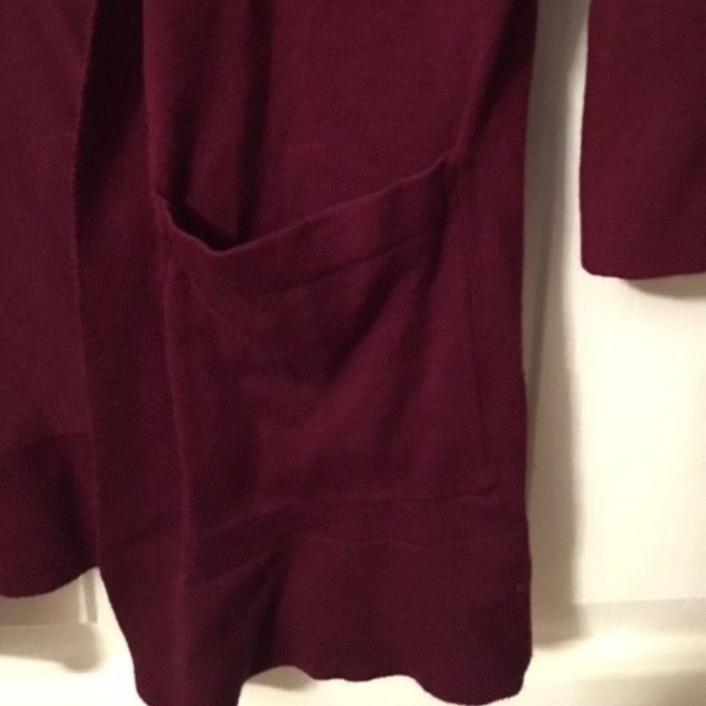 Sweater - Picture 4 of 5